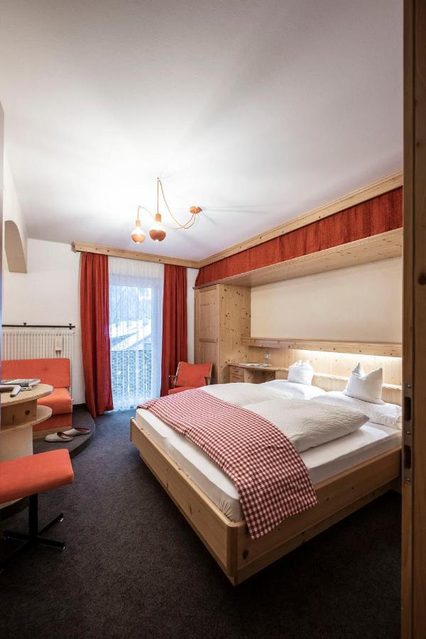 Hotel Garni Reider Sexten Esterno foto